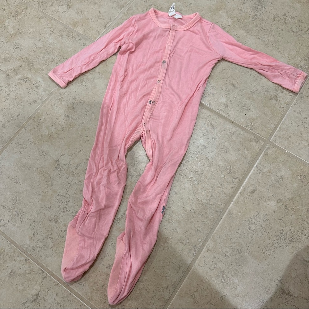 Kyte baby footed sleeper snap up pink coral peach